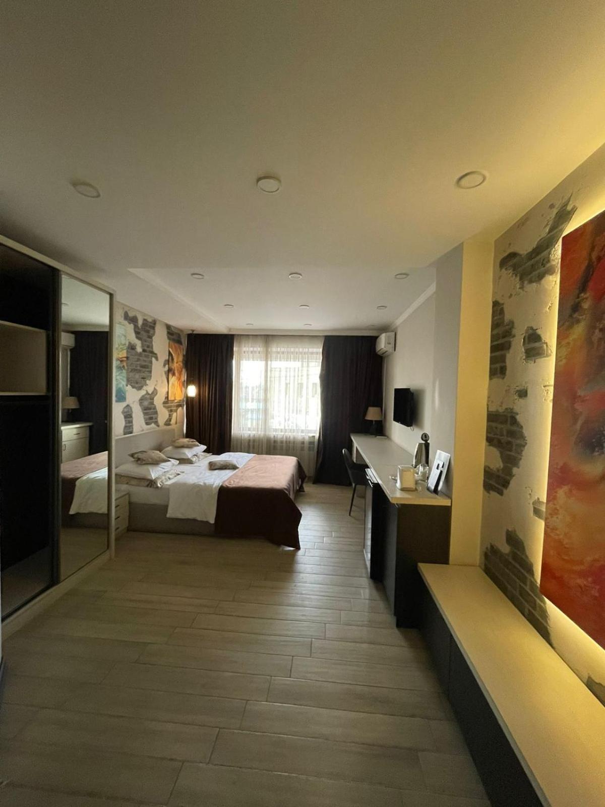 4Room Hotel Erywań Zewnętrze zdjęcie