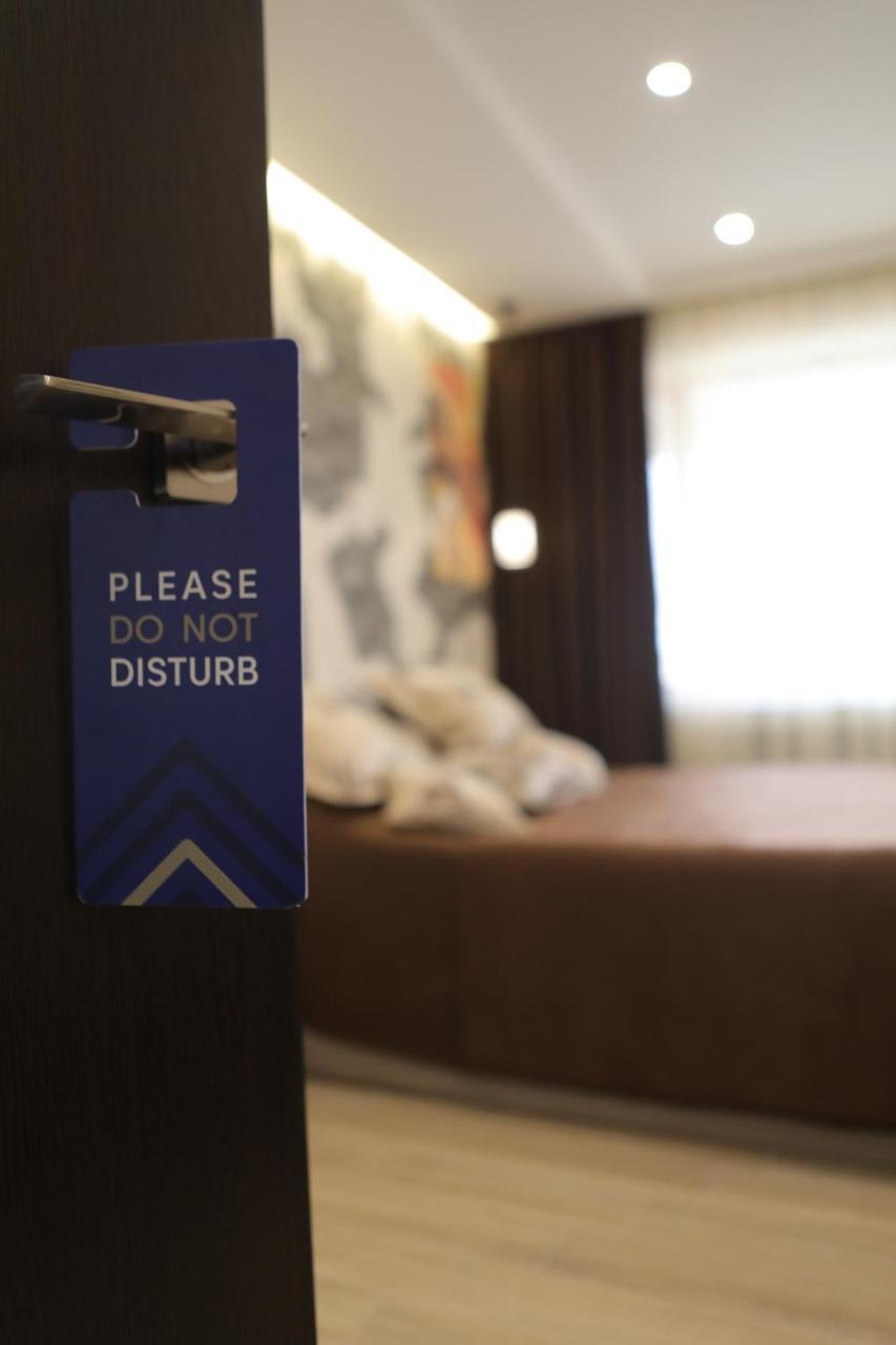 4Room Hotel Erywań Zewnętrze zdjęcie