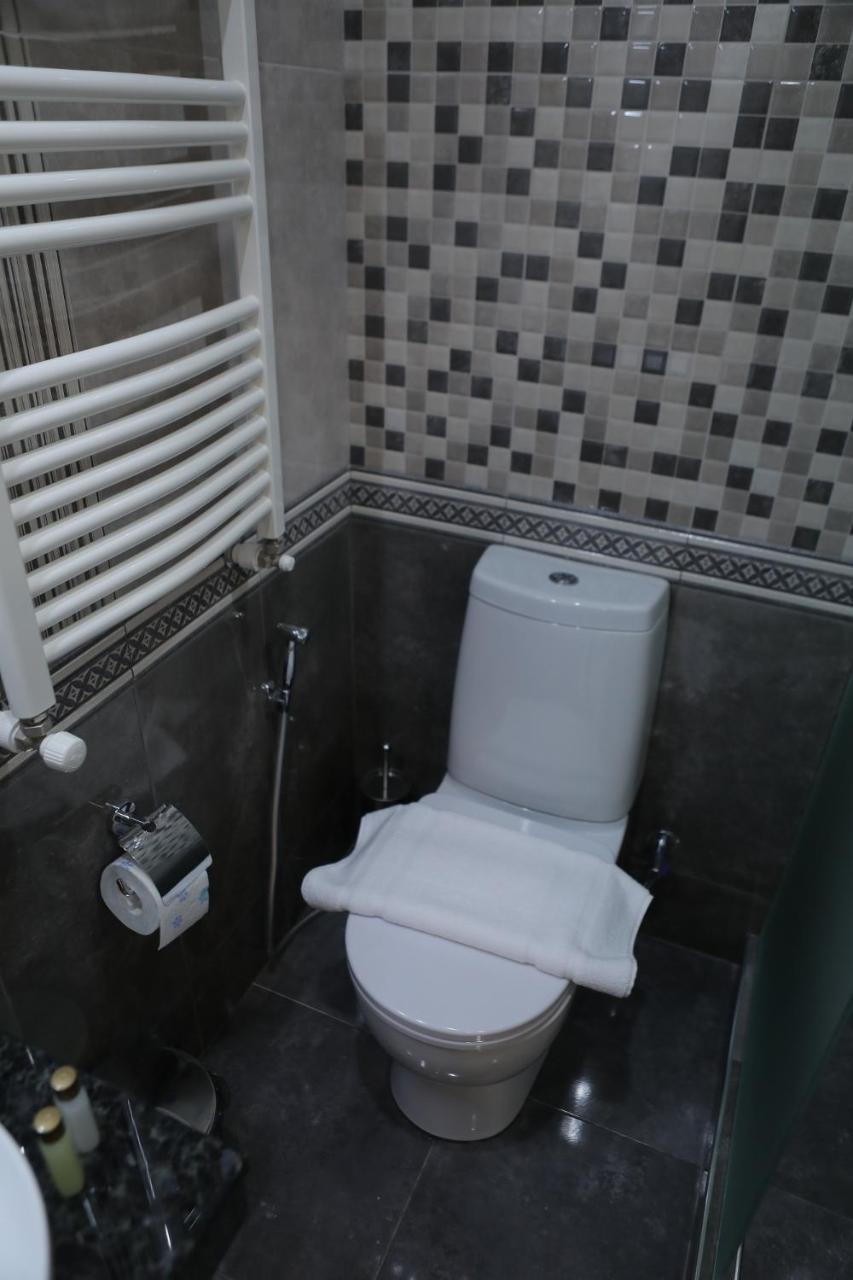 4Room Hotel Erywań Zewnętrze zdjęcie